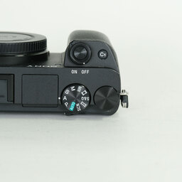 SONY α6400(ILCE-6400) SONY α6400(ILCE-6400)