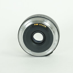 Canon EF40mm F2.8 STM