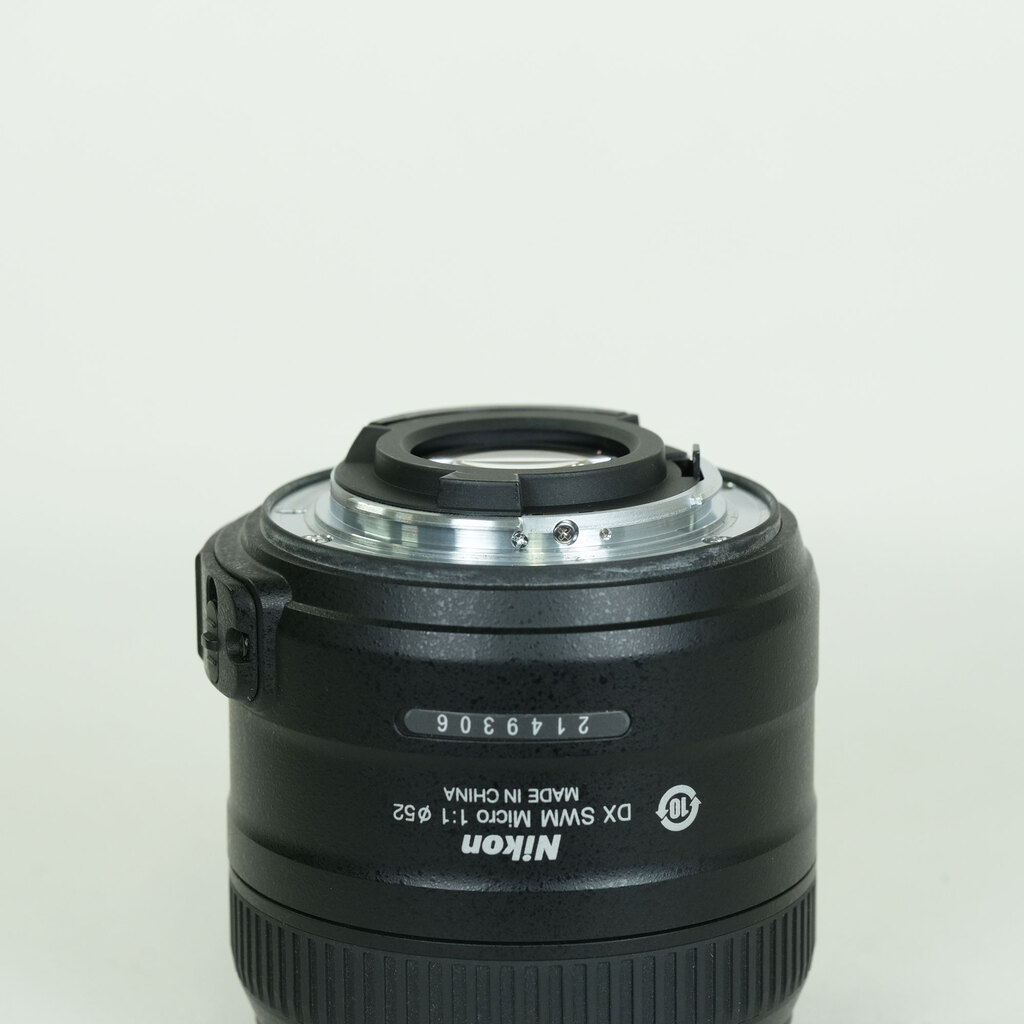 Nikon AF-S DX Micro NIKKOR 40mm f/2.8G