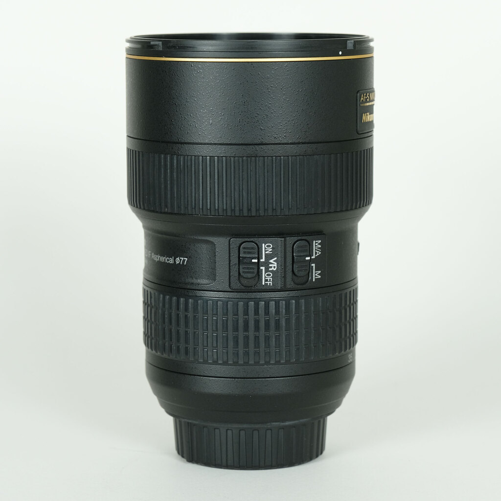 Nikon AF-S NIKKOR 16-35mm F4 G ED VR Nikon AF-S NIKKOR 16-35mm F4 G ED VR
