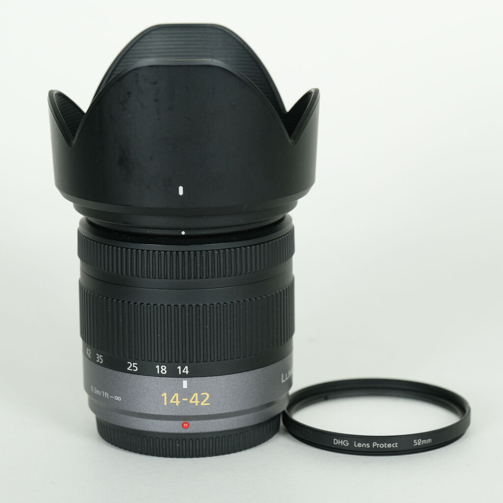 Panasonic LUMIX G 14-42mm F3.5-5.6 ASPH. MEGA O.I.S. H-FS014042 Panasonic LUMIX G 14-42mm F3.5-5.6 ASPH. MEGA O.I.S. H-FS014042