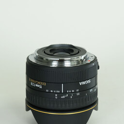 SIGMA 15mm F2.8EX DG DIAGONAL FISHEYE (キヤノンEF用) SIGMA 15mm F2.8EX DG DIAGONAL FISHEYE (キヤノンEF用)