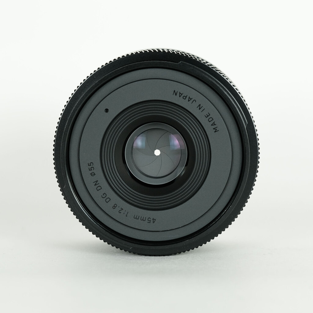 SIGMA 45mm F2.8 DG DN｜Contemporary [ライカL用]