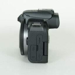 Canon EOS R10