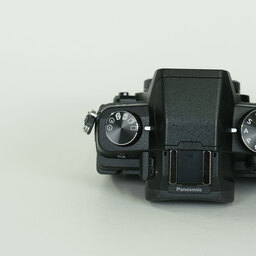 Panasonic LUMIX DMC-G8