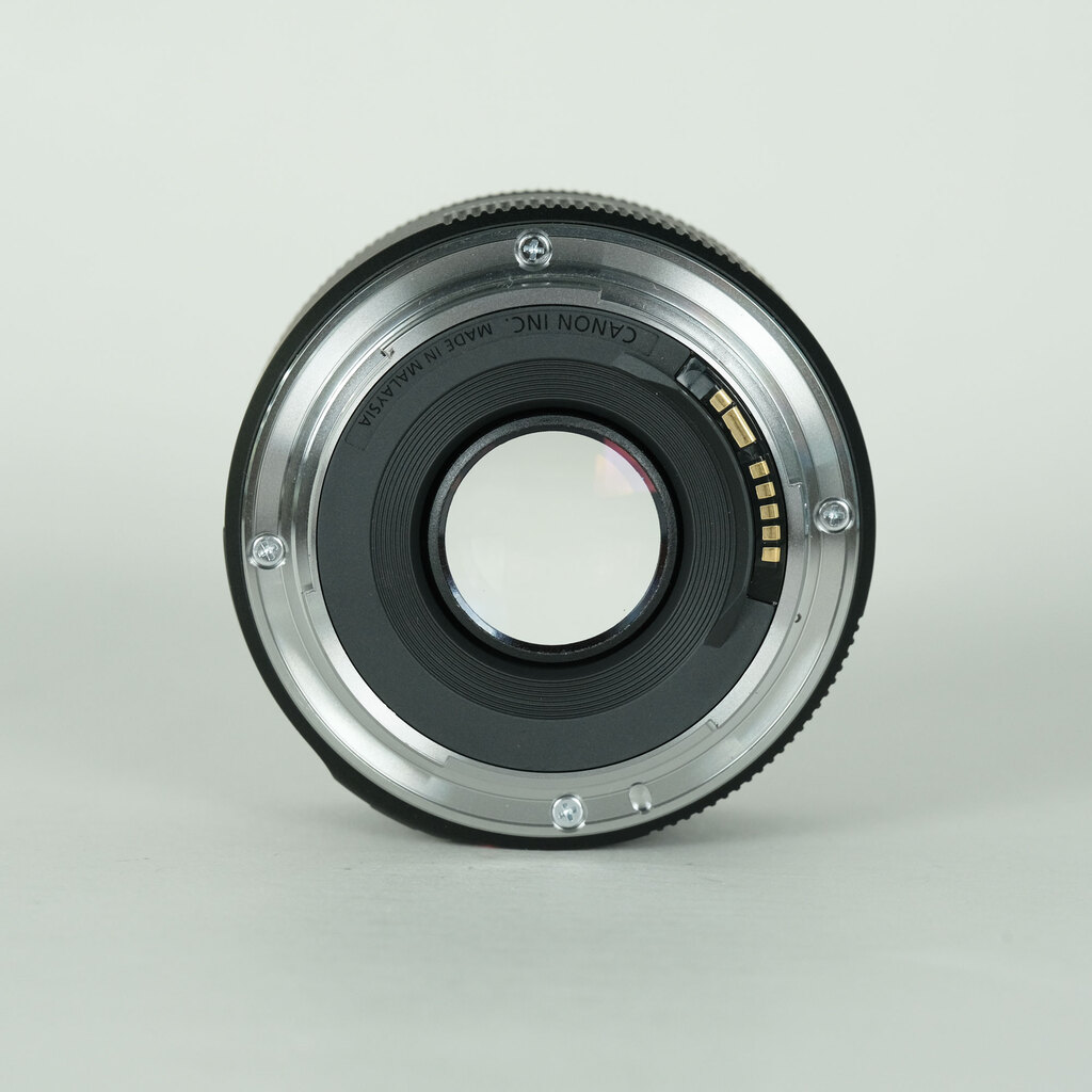 Canon EF50mm F1.8 STMの出品 | ONE SCENE（ワンシーン）