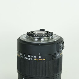 SIGMA 18-250mm F3.5-6.3 DC MACRO OS HSM (ニコンF用)