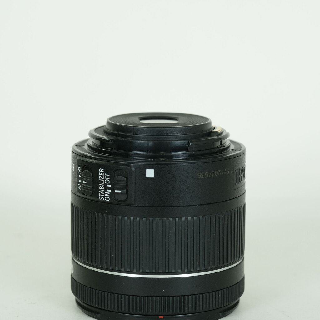 Canon EF-S18-55mm F4-5.6 IS STM