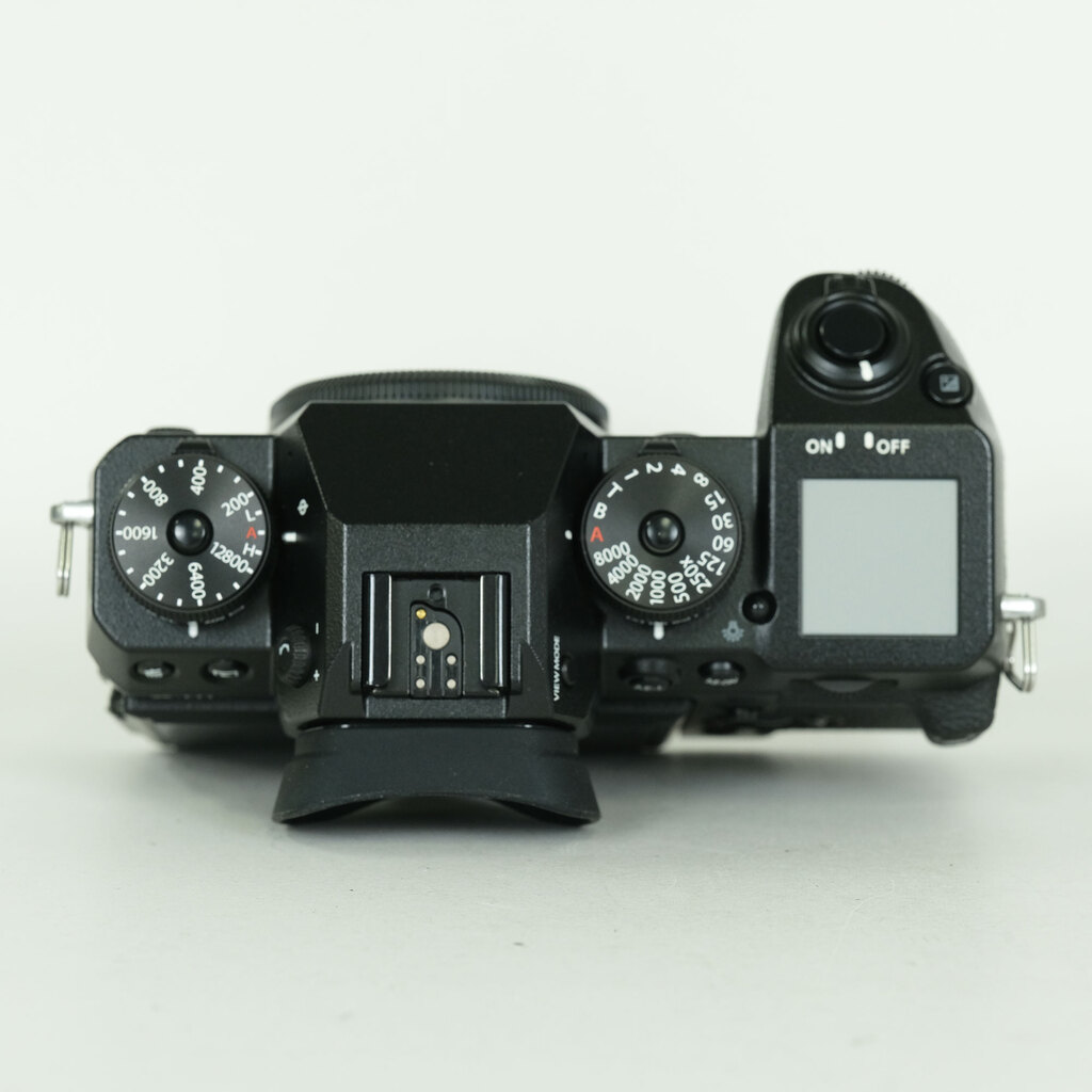 FUJIFILM X-H1 FUJIFILM X-H1