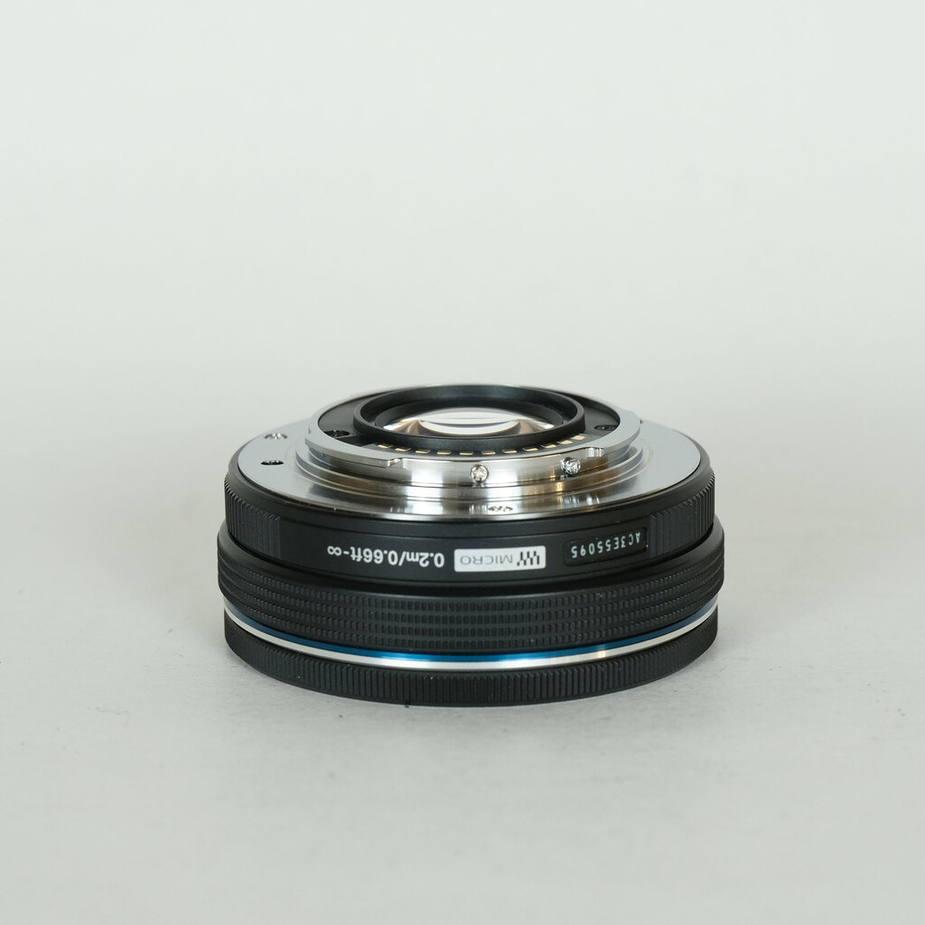 OM SYSTEM M.ZUIKO ED 14-42mm F3.5-5.6 EZ ブラック OM SYSTEM M.ZUIKO ED 14-42mm F3.5-5.6 EZ ブラック