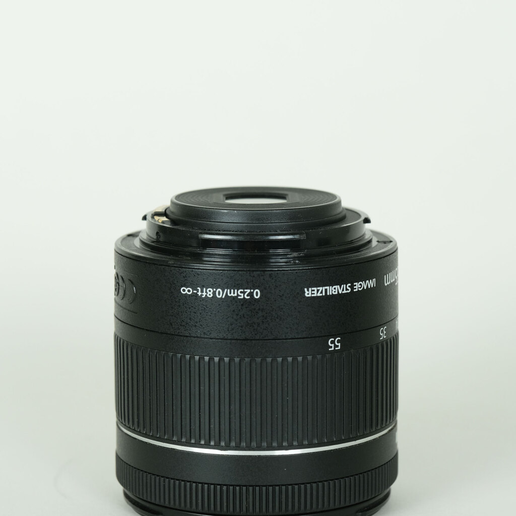Canon EF-S18-55mm F4-5.6 IS STM