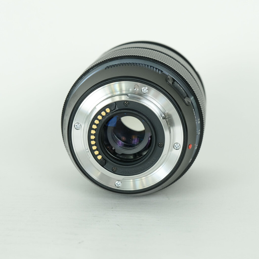 OLYMPUS M.ZUIKO DIGITAL ED 12-40mm F2.8 PROの出品 | ONE SCENE