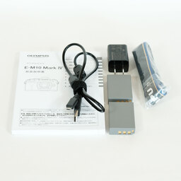 OLYMPUS OM-D E-M10 Mark IV