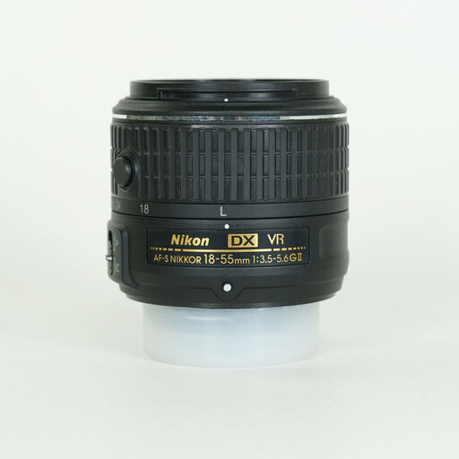 Nikon AF-S DX NIKKOR 18-55mm f3.5-5.6G VR II