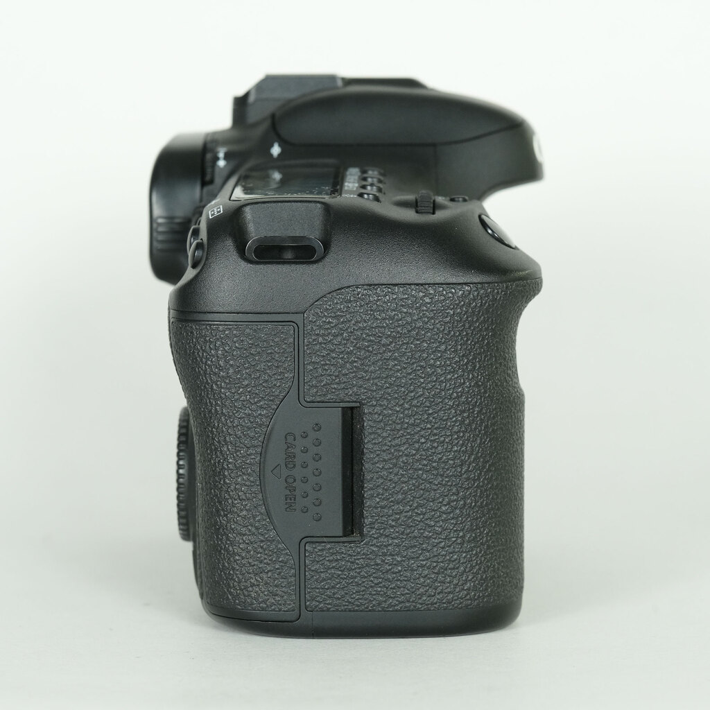 Canon EOS 7D Mark II