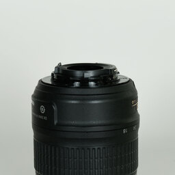 Nikon AF-S DX NIKKOR 18-55mm F3.5-5.6 G VR