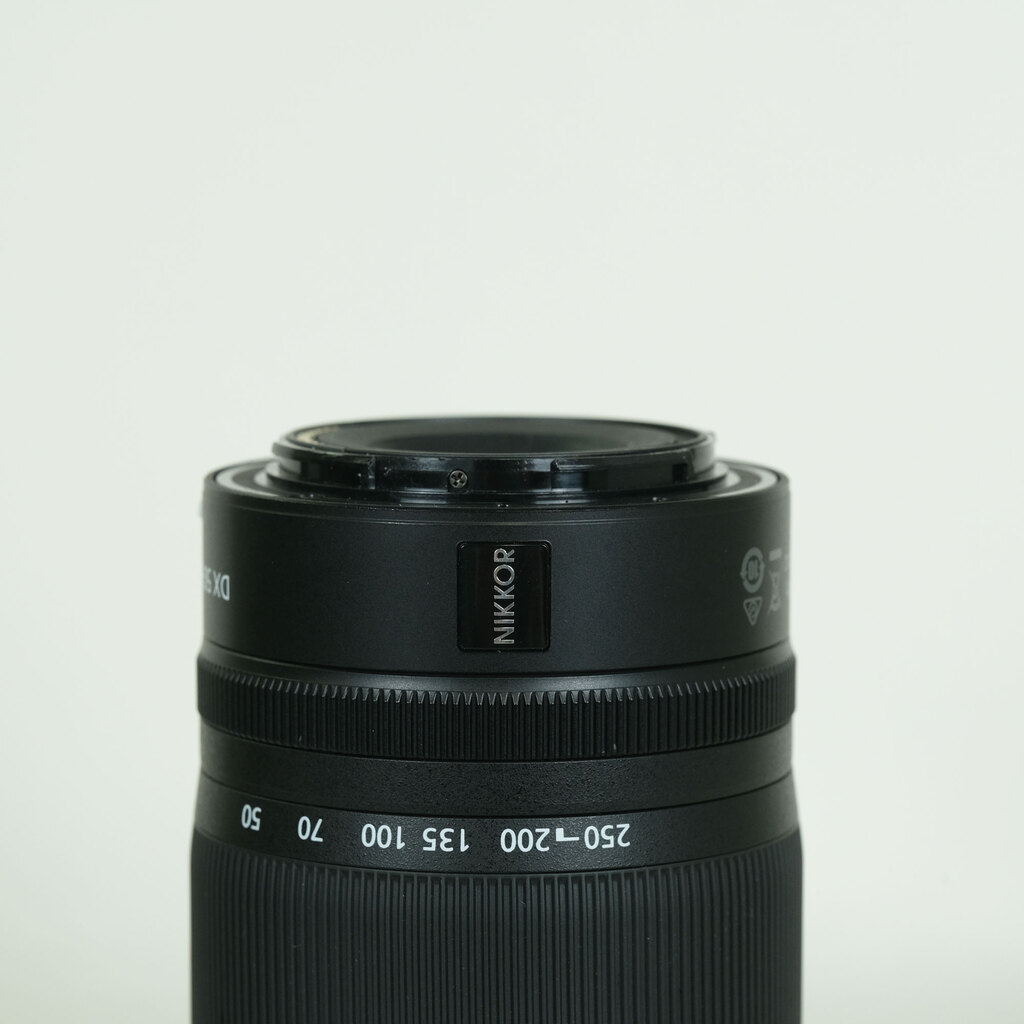 Nikon NIKKOR Z DX 50-250mm f/4.5-6.3 VR Nikon NIKKOR Z DX 50-250mm f/4.5-6.3 VR