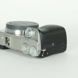 SONY α6000(ILCE-6000) SONY α6000(ILCE-6000)