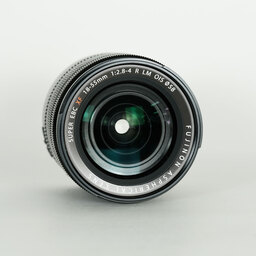 FUJIFILM XF18-55mmF2.8-4 R LM OIS