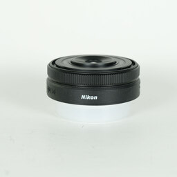 Nikon NIKKOR Z 26mm f/2.8 Nikon NIKKOR Z 26mm f/2.8