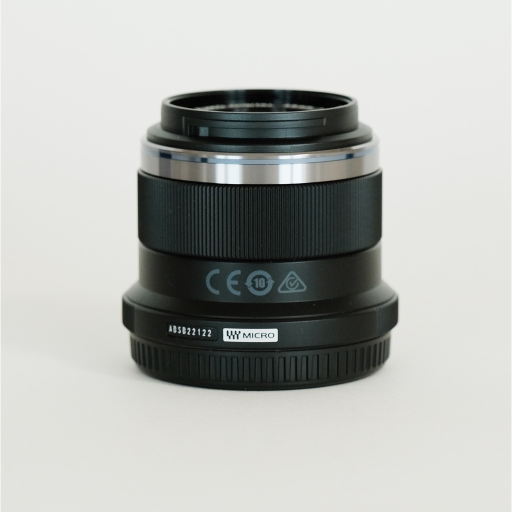 OLYMPUS M.ZUIKO DIGITAL 45mm F1.8