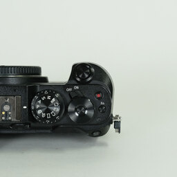 Panasonic LUMIX DMC-GX8 ボディ ブラック