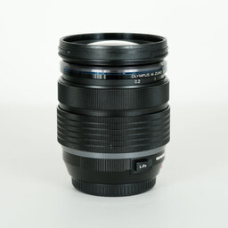 OLYMPUS M.ZUIKO DIGITAL ED 12-40mm F2.8 PRO