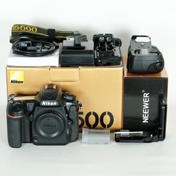 Nikon D500