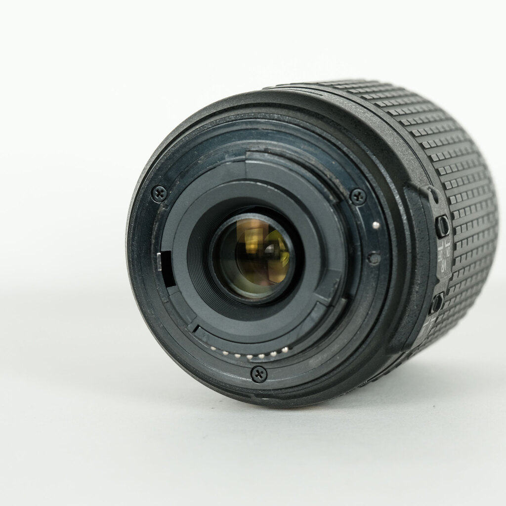 Nikon AF-S DX VR Zoom-Nikkor 55-200mm F4-5.6G IF-ED