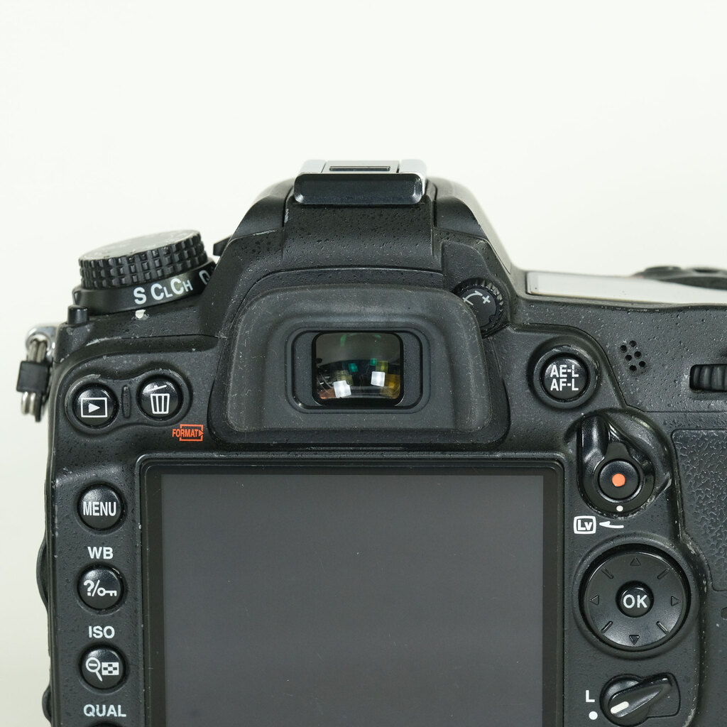 Nikon D7000