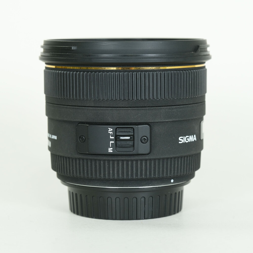 SIGMA 50mm F1.4 EX DG HSM (キヤノンEF用) SIGMA 50mm F1.4 EX DG HSM (キヤノンEF用)