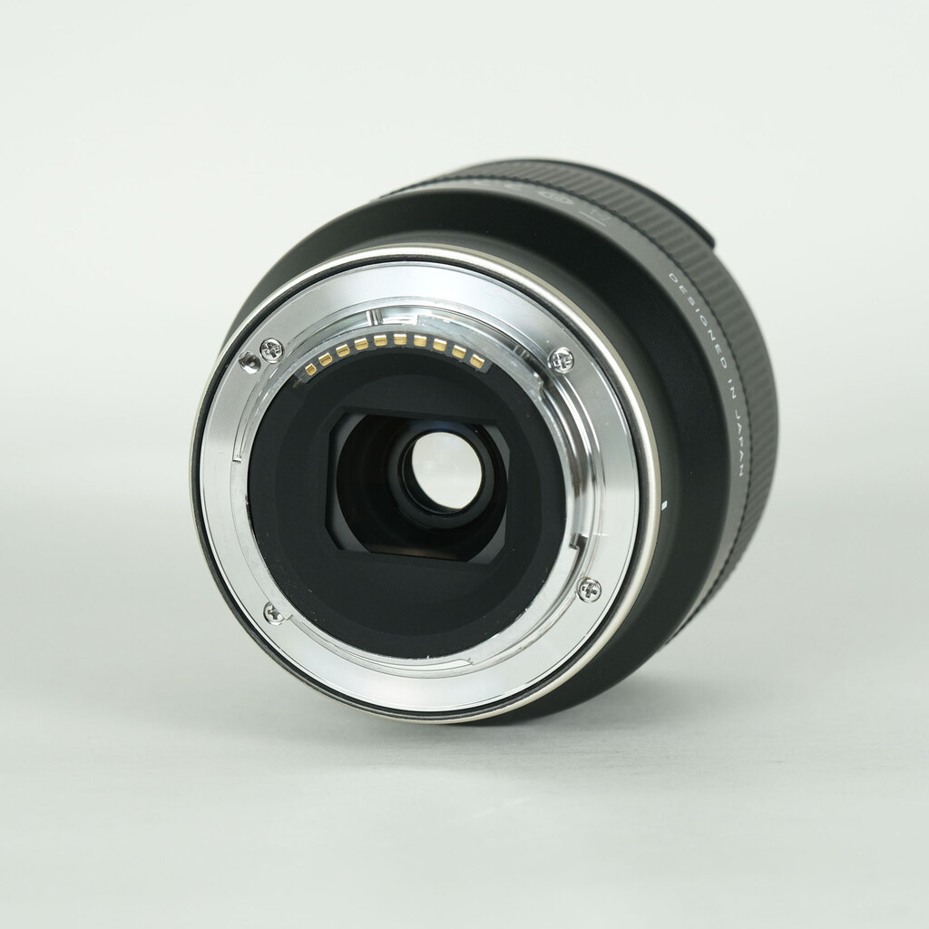 TAMRON 20mm F/2.8 Di III OSD M1:2 (Model F050) [ソニーE用]の出品