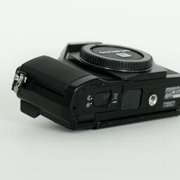 OLYMPUS OM-D E-M5 ボディ ブラック