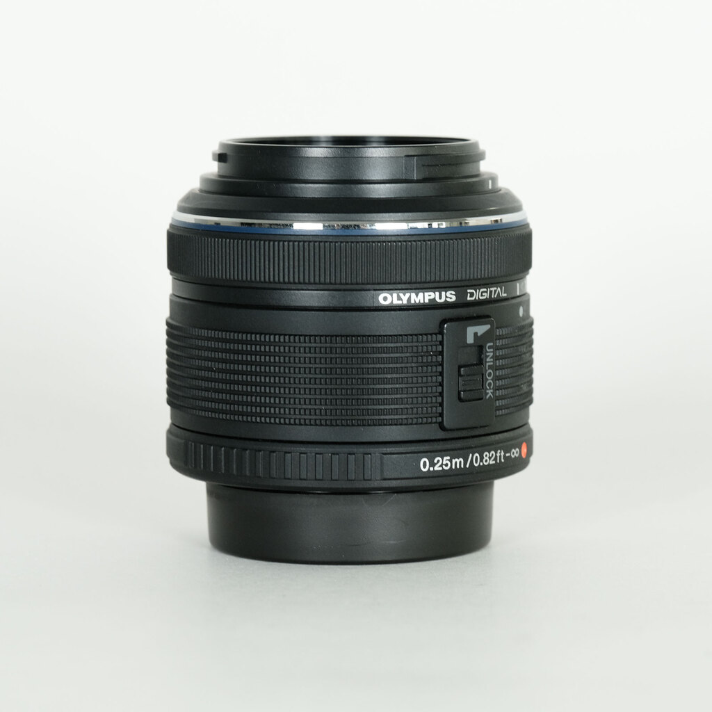 OLYMPUS M.ZUIKO DIGITAL 14-42mm F3.5-5.6IIR ブラックの出品 | ONE