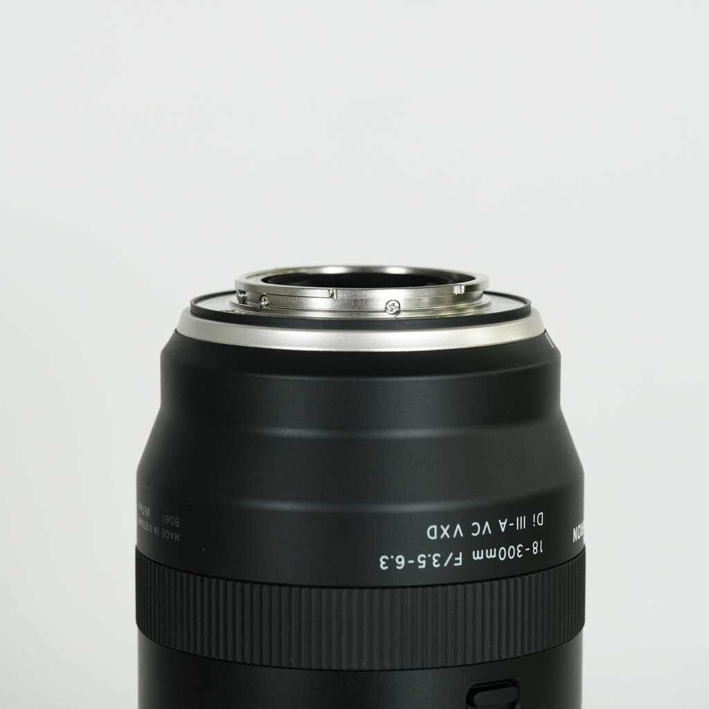 TAMRON 18-300mm F/3.5-6.3 Di III-A VC VXD (Model B061) [フジフイルムX用]
