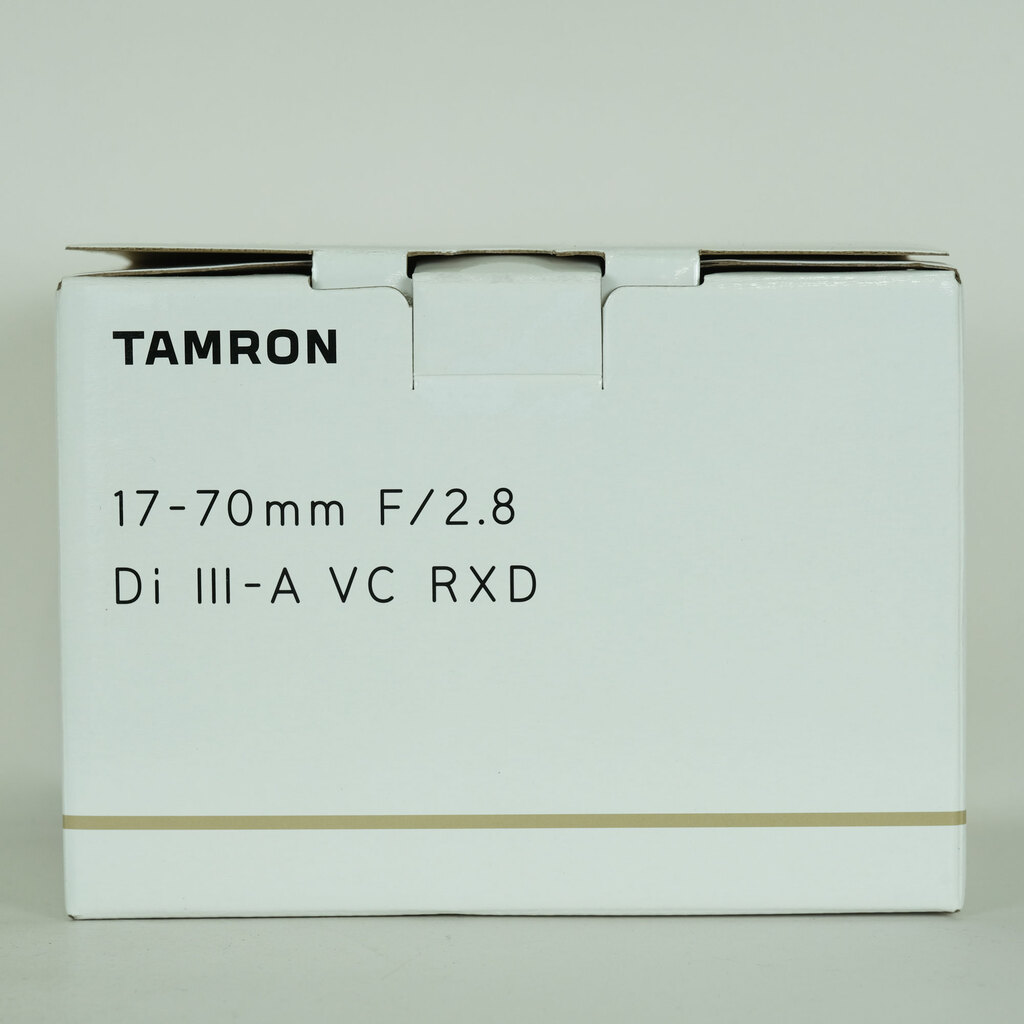 TAMRON 17-70mm F/2.8 Di III-A VC RXD（Model B070）［フジフイルムX用］