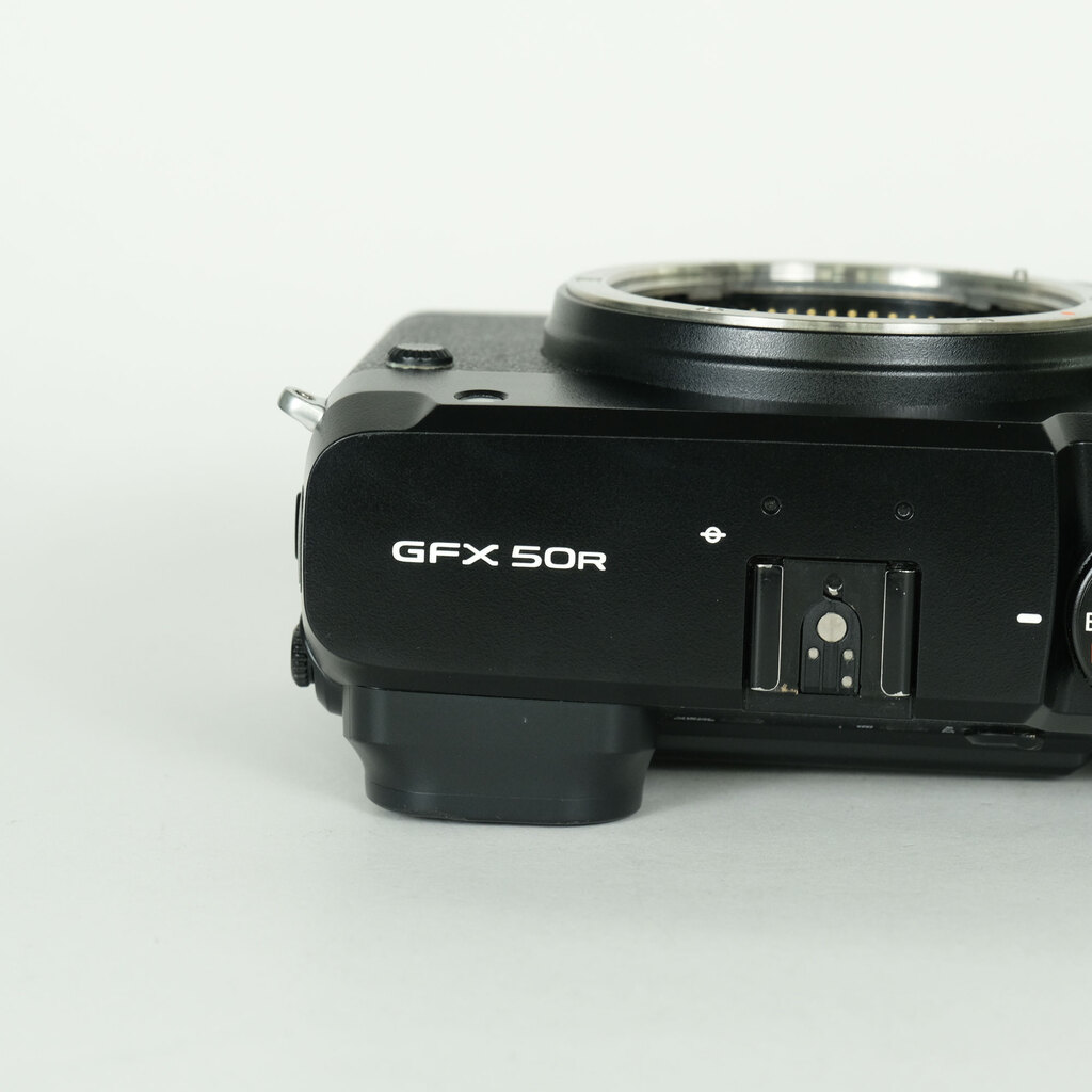 FUJIFILM GFX 50R FUJIFILM GFX 50R