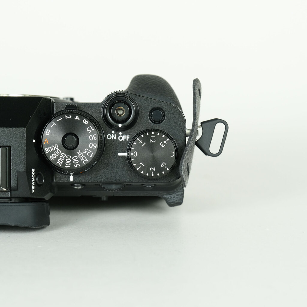 FUJIFILM X-T4