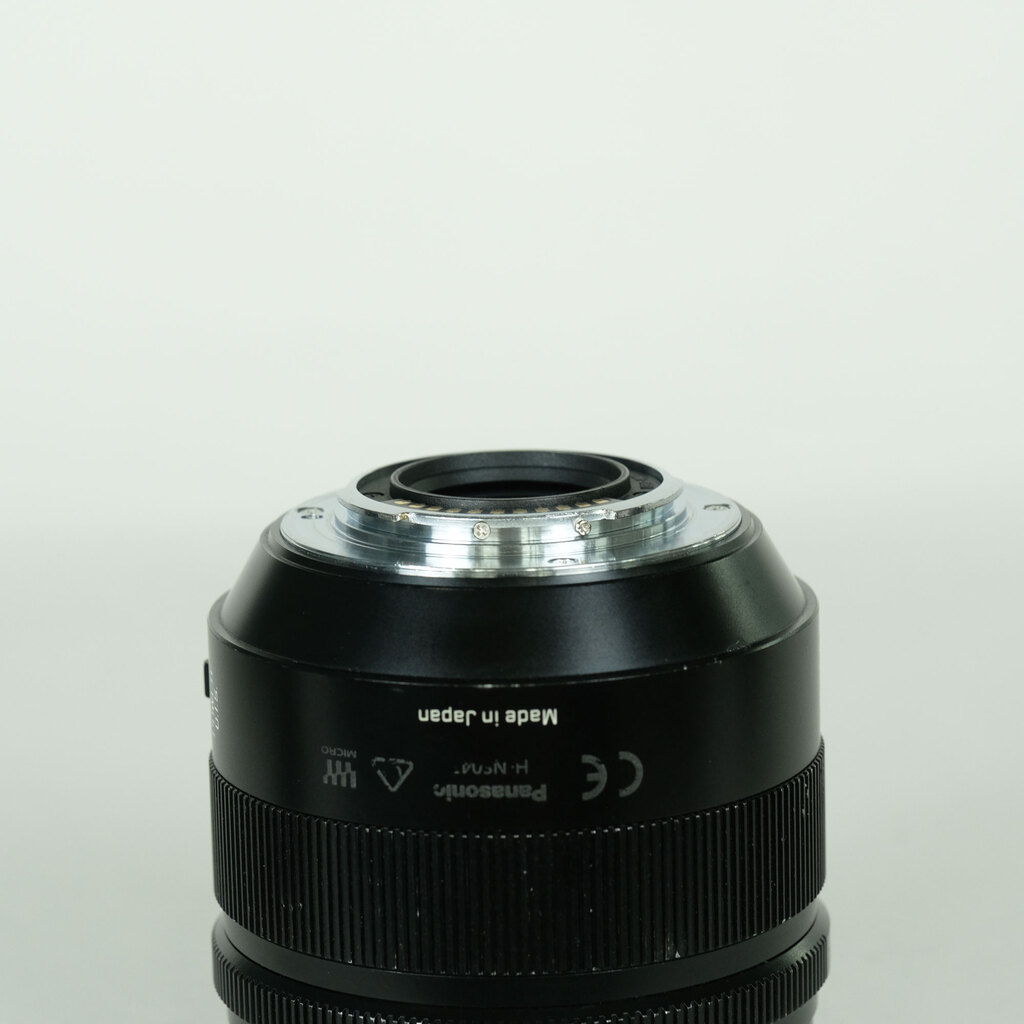 Panasonic LEICA DG NOCTICRON 42.5mm / F1.2 ASPH. / POWER O.I.S.の