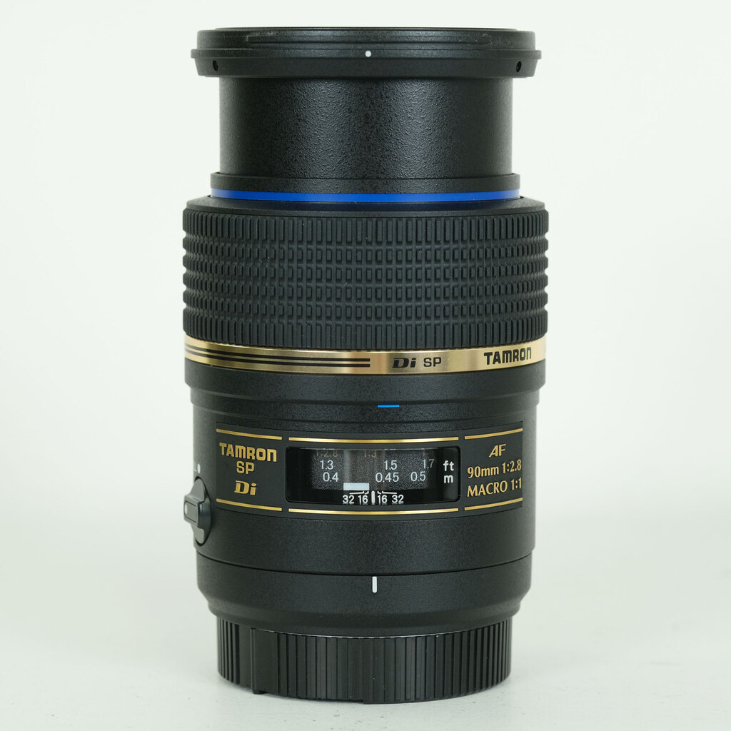 TAMRON SP 90mm F2.8 Di Macro 1:1/Model 272ENII(ニコンF用モーター内蔵) TAMRON SP 90mm F2.8 Di Macro 1:1/Model 272ENII(ニコンF用モーター内蔵)