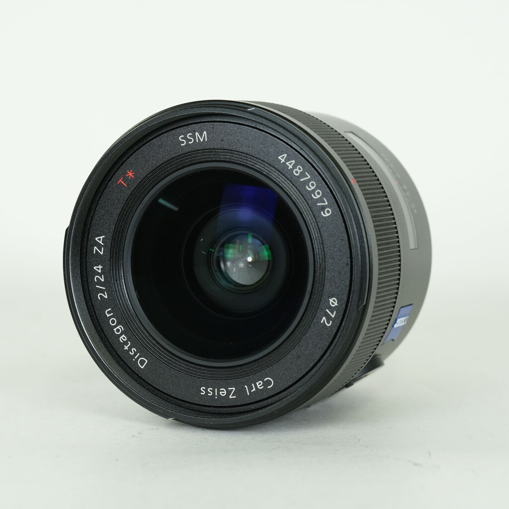 SONY Distagon T* 24mm F2 ZA SSM SAL24F20Z