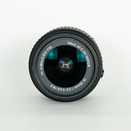 Nikon AF-S DX NIKKOR 18-55mm f3.5-5.6G VR II