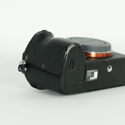 SONY α7 III（ILCE-7M3）