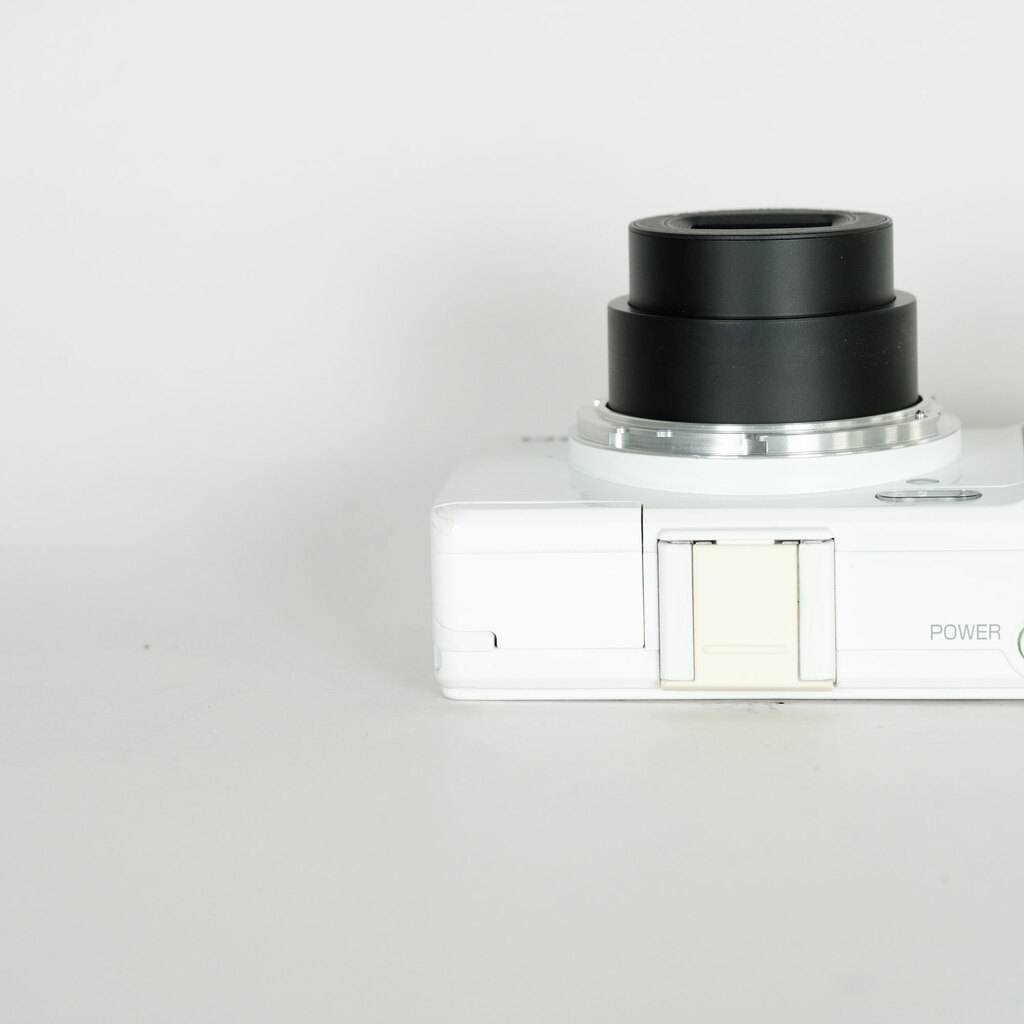 RICOH GR DIGITAL IV ホワイトエディション