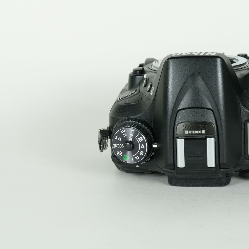 Nikon D7100の出品 | ONE SCENE（ワンシーン）