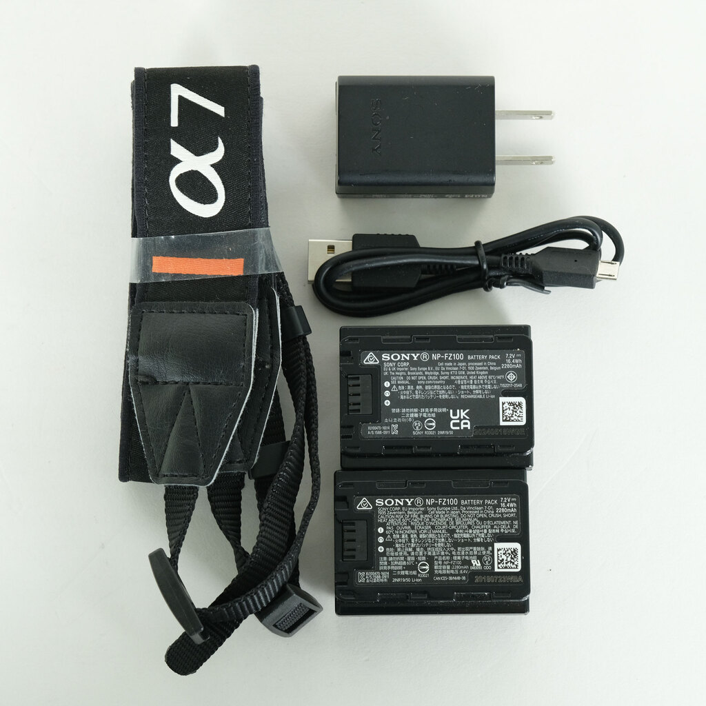 SONY α7 III(ILCE-7M3) SONY α7 III(ILCE-7M3)