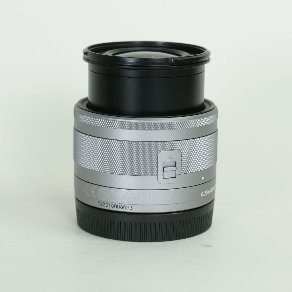 Canon EF-M15-45mm F3.5-6.3 IS STM Canon EF-M15-45mm F3.5-6.3 IS STM