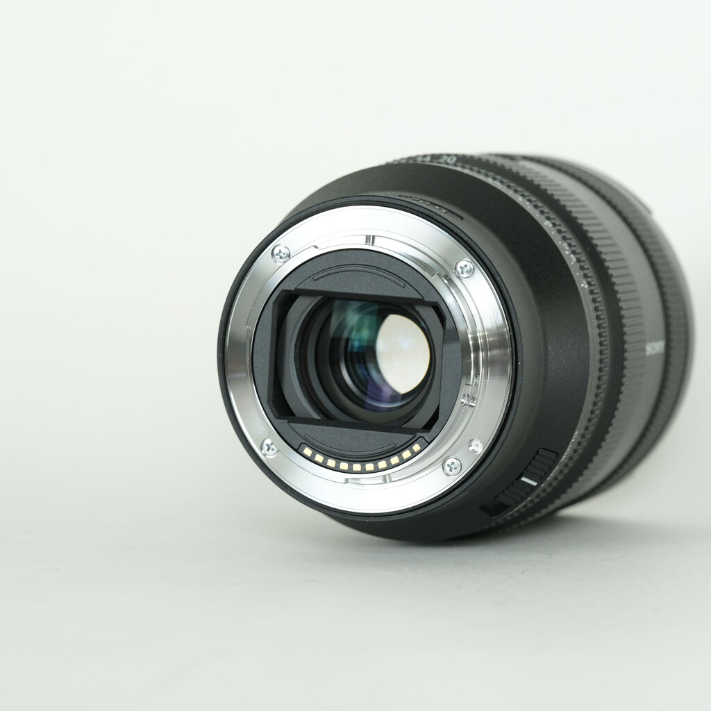 SONY FE 20-70mm F4 G SEL2070G SONY FE 20-70mm F4 G SEL2070G