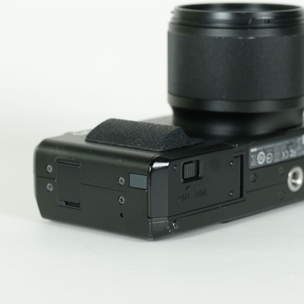 SIGMA DP3 Merrillの出品 | ONE SCENE（ワンシーン）