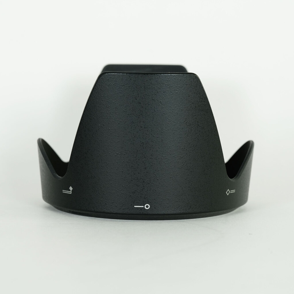 Nikon AF-S NIKKOR 28-300mm f/3.5-5.6G ED VR